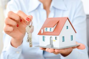 Read more about the article Avoid Costly Errors: How a Real Estate Broker Protects You